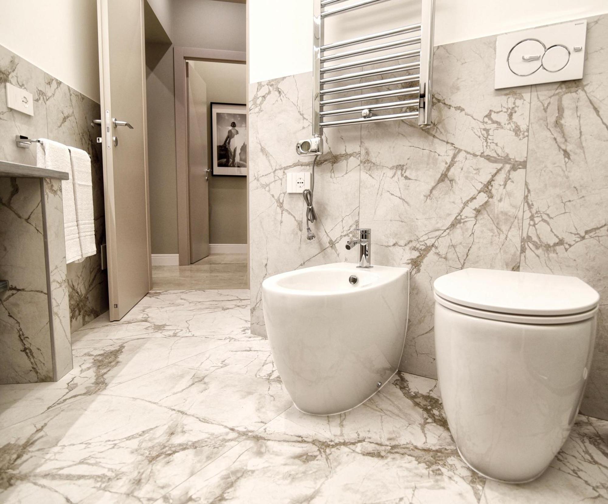 Piazzacorvettouno Luxuryapartments Pieno Centro Genova