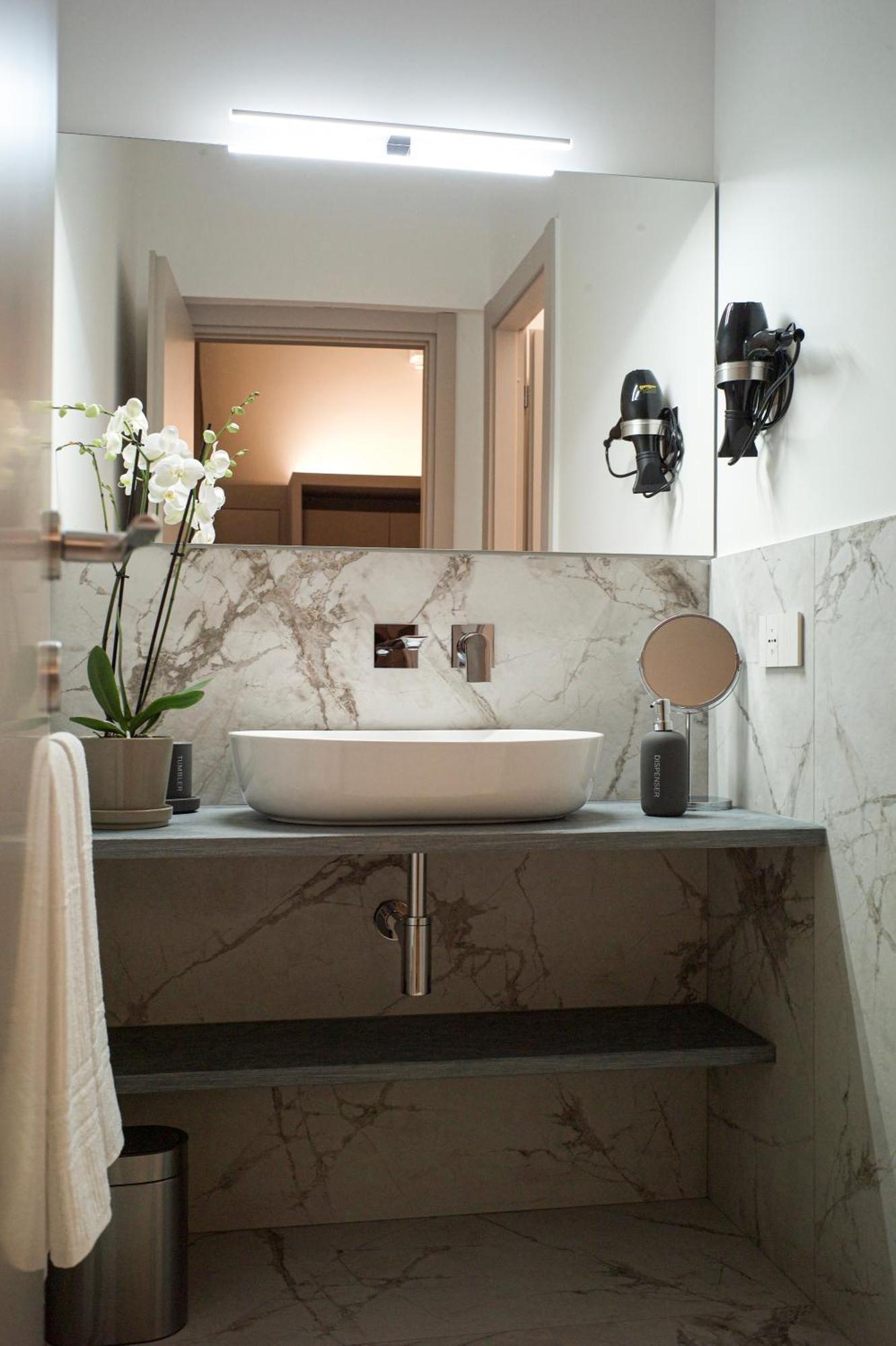 Piazzacorvettouno Luxuryapartments Pieno Centro Appartamento