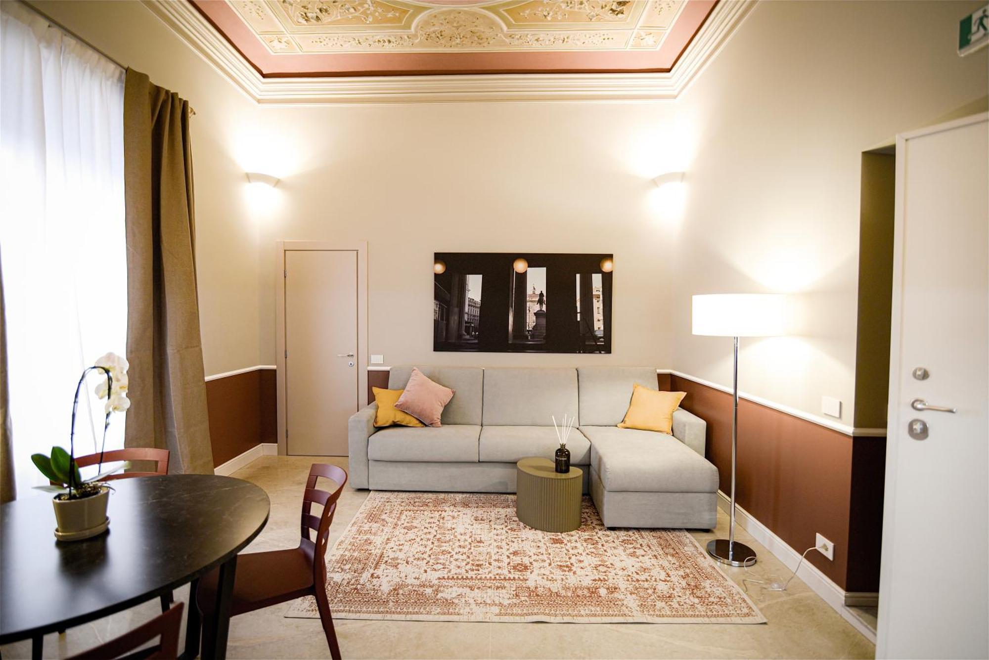 Piazzacorvettouno Luxuryapartments Pieno Centro Appartamento *