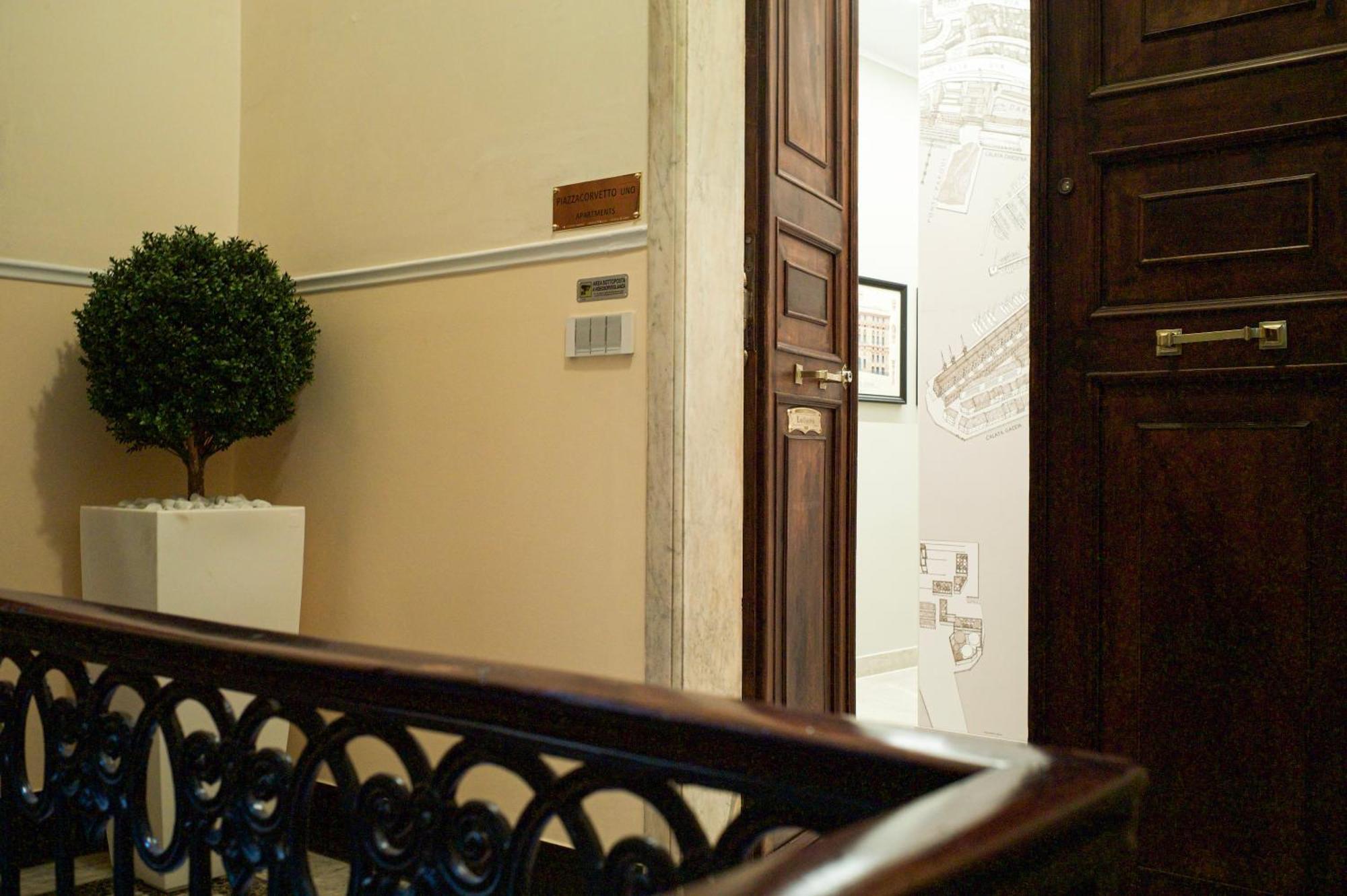 Piazzacorvettouno Luxuryapartments Pieno Centro * Genova