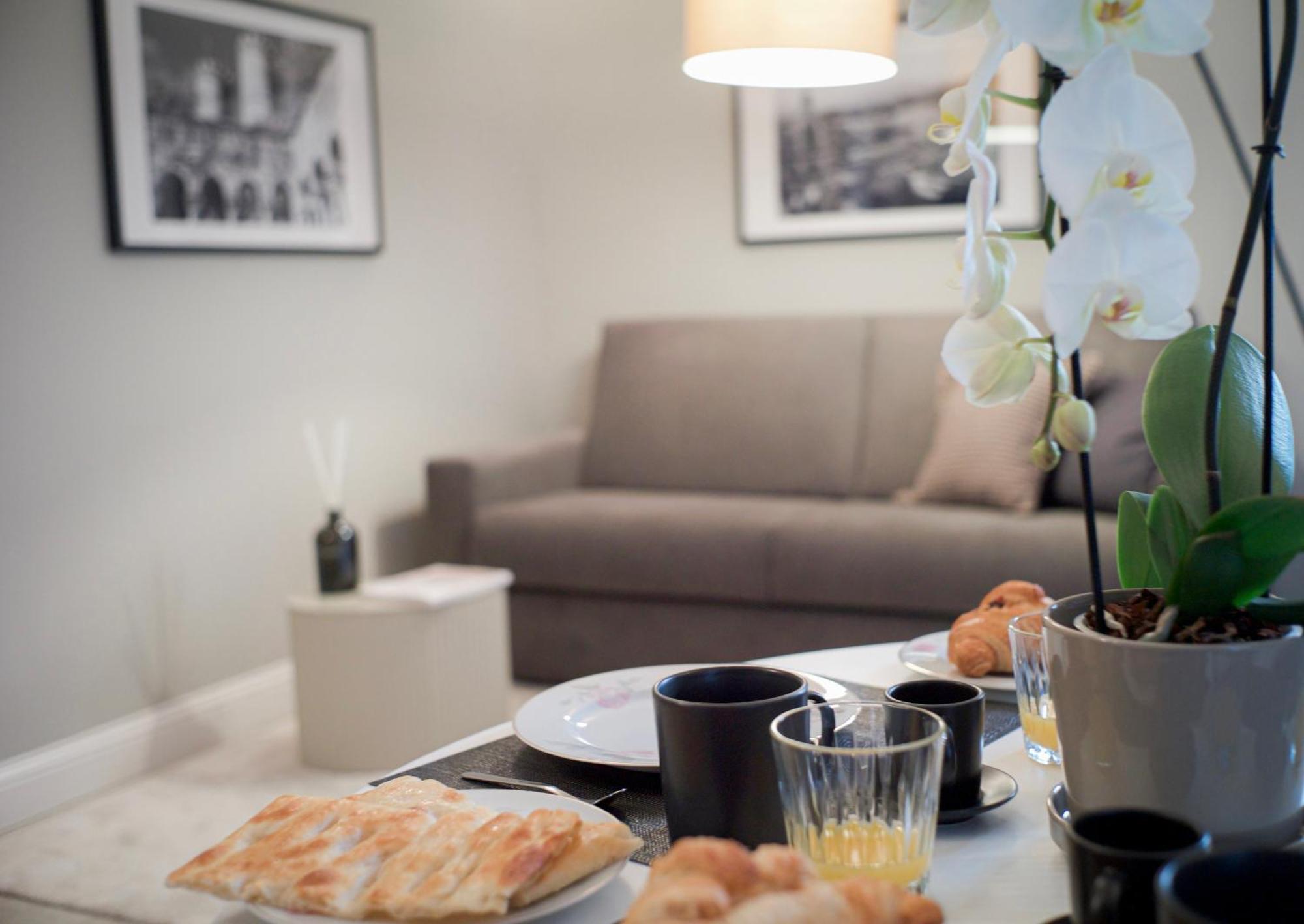 Piazzacorvettouno Luxuryapartments Pieno Centro *